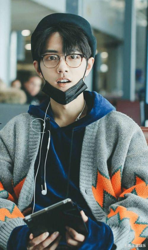 肖战主播互相爆料视频在线观看,精彩瞬间在线重温