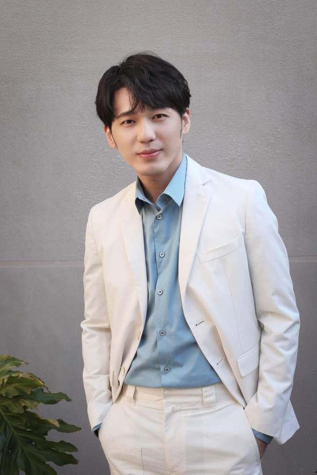 娱乐圈爆料白宇新剧,悬疑爱情交织，揭秘娱乐圈背后的秘密