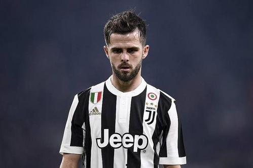 世界球员爆料最新消息,转会风云再起，豪门争抢焦点人物