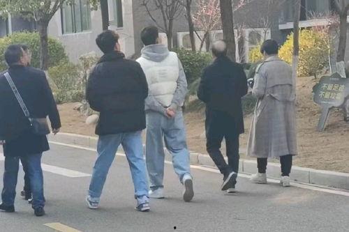 荷兰网红吃瓜事件,揭秘网络舆论的风暴与真相