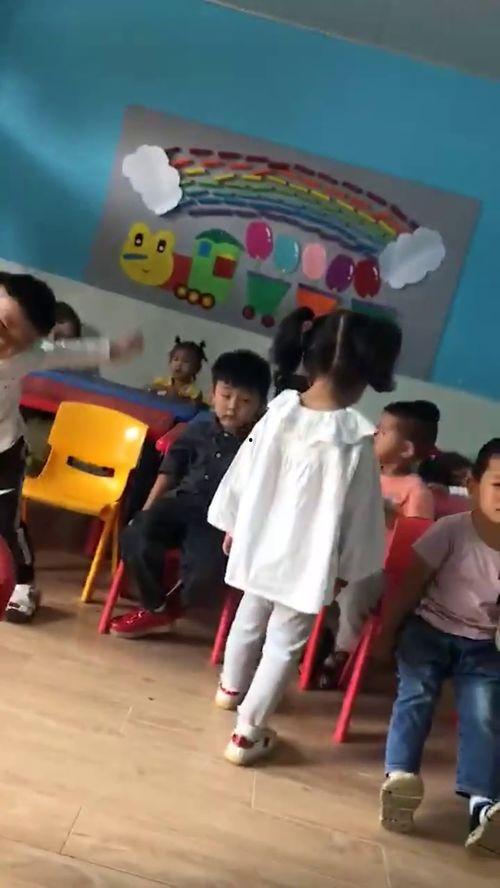 惠安爆料老师打孩子视频,惠安老师体罚学生，引发社会关注与热议