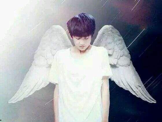 王源抽烟最新爆料图片,最新爆料图片引发热议