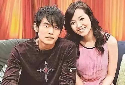 侯佩岑结婚爆料视频播放,甜蜜瞬间引网友热议