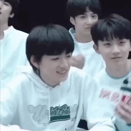 队友爆料宋亚轩视频大全,队友爆料背后的精彩瞬间