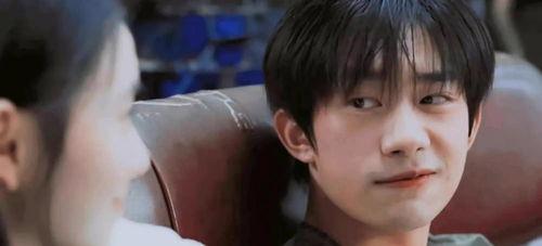 娱乐圈吃瓜男明星小谢,揭秘小谢的吃瓜人生