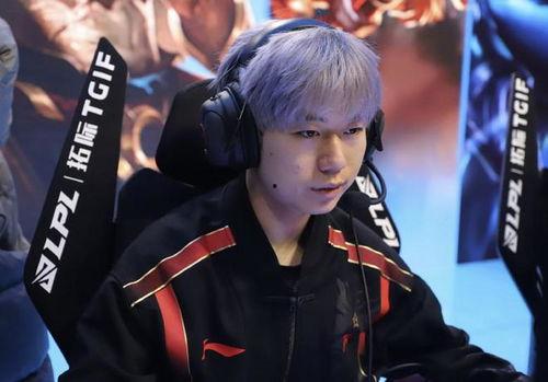 涵艺爆料冰岛最新,涵艺爆料神秘火山喷发景象