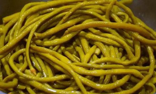 网友爆料酸豆角视频播放,网友热议传统美食魅力