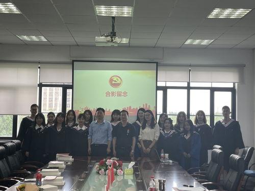 学生党爆料故事大全视频,校园生活那些事儿