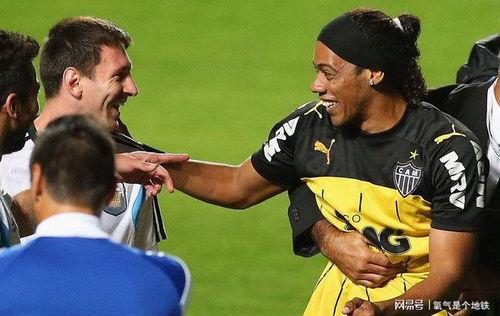 小罗爆料巧克力事件视频,真相背后的惊人内幕