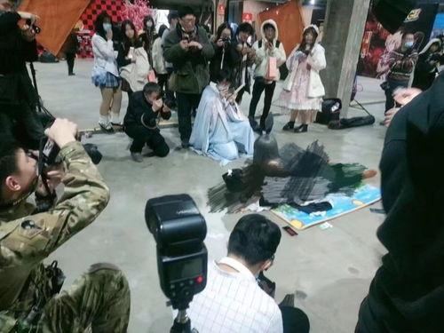 漫展事件爆料视频大全,揭秘爆料视频背后的精彩瞬间