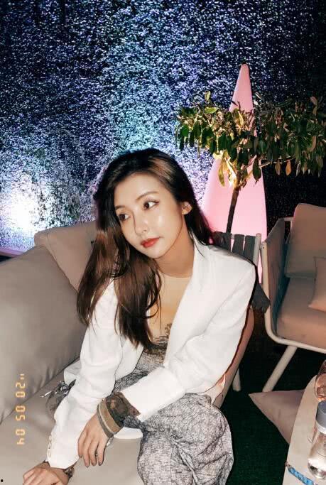 罗西前女友爆料澄清视频,揭秘真相背后的情感纠葛